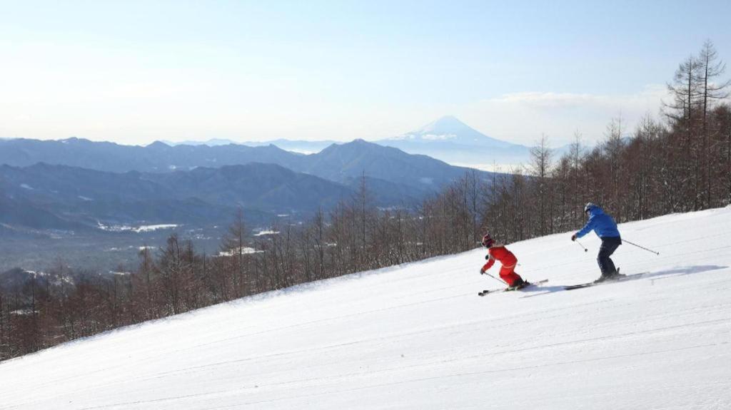 Izumigo Kiyosato Kogen Hotel Хокуто Екстер'єр фото